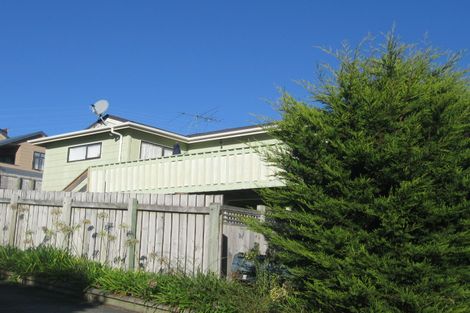 Photo of property in 53 Albatross Close, Whitby, Porirua, 5024