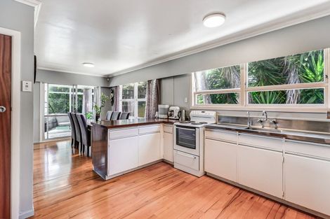 Photo of property in 51 Sandwich Road, St Andrews, Hamilton, 3200