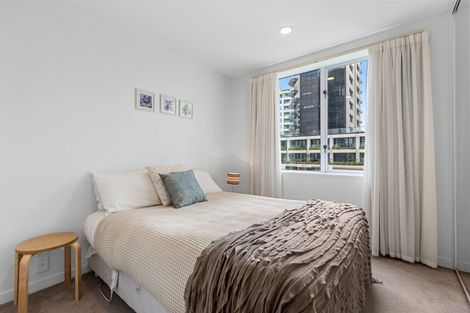 Photo of property in Beaumont Apartments, 7/12 Maunganui Road, Mount Maunganui, 3116