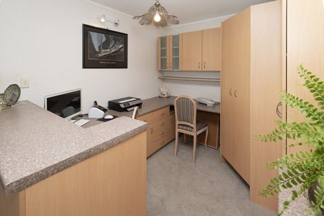 Photo of property in 7 Te Akau Crescent, Bucklands Beach, Auckland, 2012