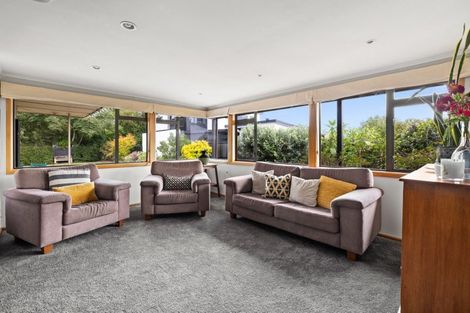 Photo of property in 12 Church Road, Taradale, Napier, 4112