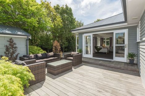 Photo of property in 98 Hamilton Avenue, Ilam, Christchurch, 8041