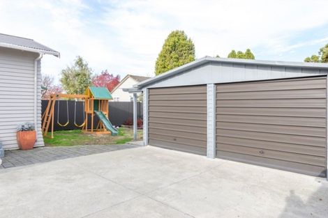 Photo of property in 12 Napier Road, Terrace End, Palmerston North, 4410