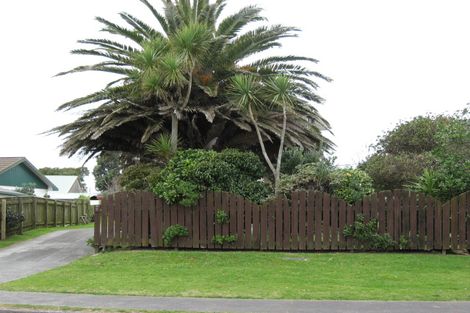 Photo of property in 7 Fitzroy Road, Fitzroy, New Plymouth, 4312