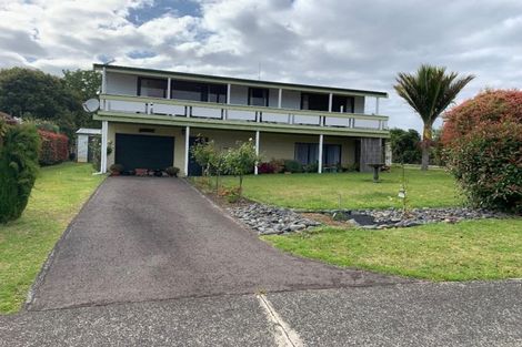 Photo of property in 10 Myrtle Drive, Omokoroa, 3114