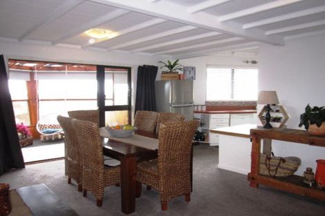 Photo of property in 21b Huia Street, Waikanae, 5036