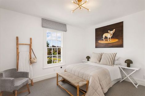 Photo of property in 54 Fendalton Road, Fendalton, Christchurch, 8014