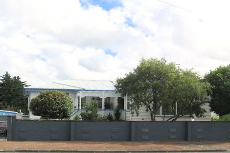 Photo of property in 1a Pleasant Road, Glen Eden, Auckland, 0602