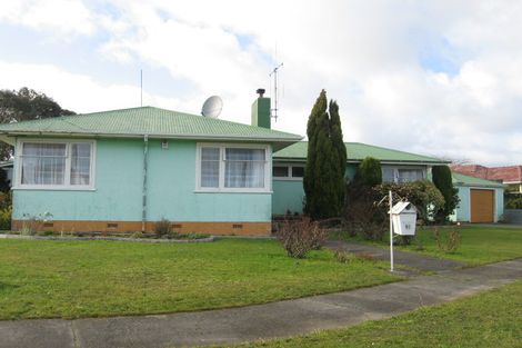 Photo of property in 16 Anne Street, Feilding, 4702