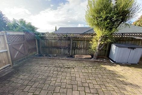 Photo of property in 1/11 Carniew Place, Dannemora, Auckland, 2016