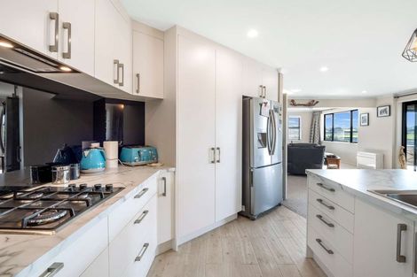 Photo of property in 1 Morrell Street, Tawhero, Whanganui, 4501