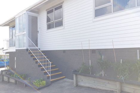 Photo of property in 1/104 Bond Crescent, Forrest Hill, Auckland, 0620