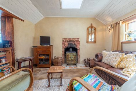 Photo of property in 67 Shag Point Road, Shag Point, Palmerston, 9482