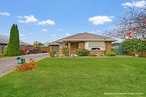 Photo of property in 15 Kingsbury Avenue, Rangiora, 7400
