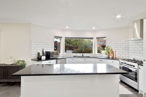 Photo of property in 4 Longwood Place, Harrowfield, Hamilton, 3210