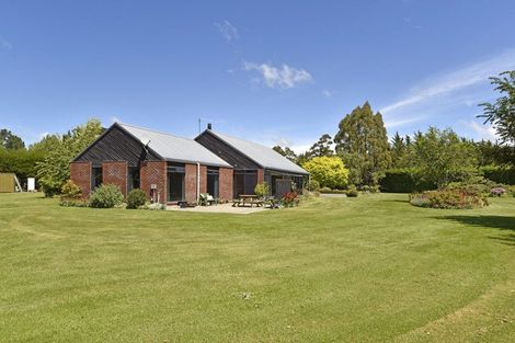 Photo of property in 1726 Hoskyns Road, Kirwee, Darfield, 7571