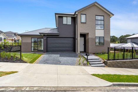 Photo of property in 35 Barrel Crescent, Swanson, Auckland, 0614