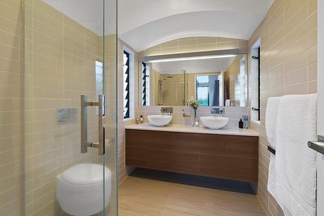 Photo of property in 7 Rangitoto Terrace, Milford, Auckland, 0620