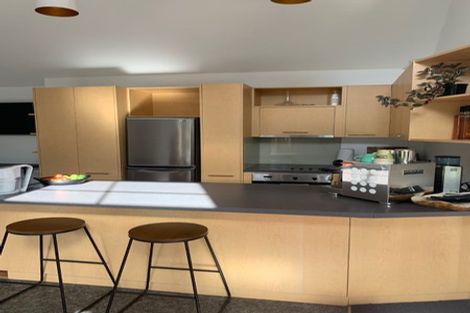 Photo of property in 70 Park Road, Miramar, Wellington, 6022