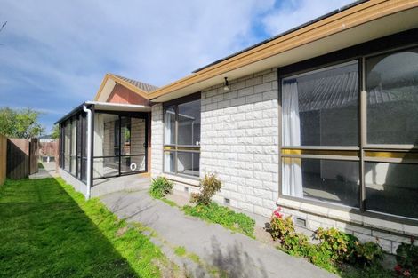 Photo of property in 246 Main Road North, Redwood, Christchurch, 8051