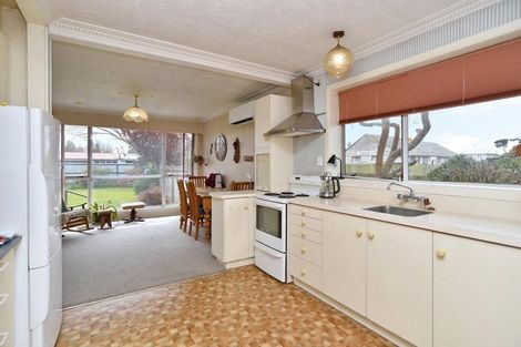Photo of property in 32 Monowai Crescent, North New Brighton, Christchurch, 8083