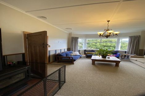 Photo of property in 33 Awatea Street, Ranui, Porirua, 5024