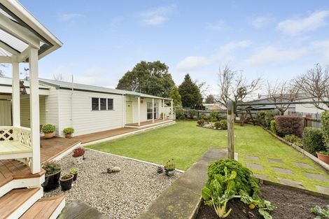 Photo of property in 1 Edward Street, Pahiatua, 4910