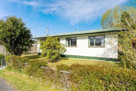 Photo of property in 16 Hingaia Street, Turangi, 3334