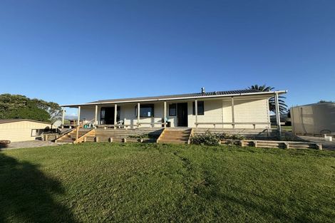 Photo of property in 339a Wainui Road, Raglan, 3297