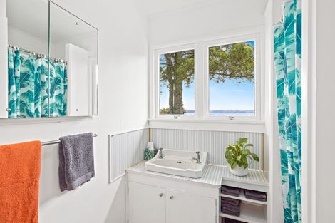 Photo of property in 9 Ferndale Drive, Snells Beach, 0920