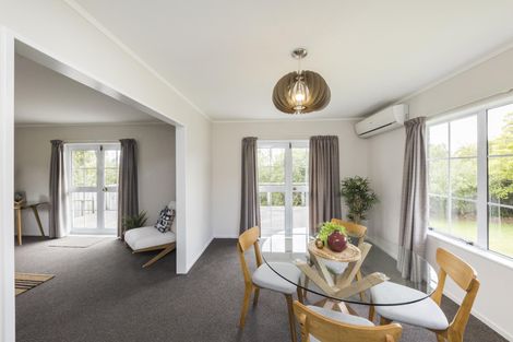 Photo of property in 155 Summerhill Drive, Fitzherbert, Palmerston North, 4410