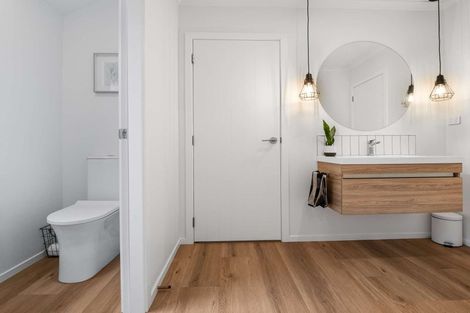 Photo of property in 44 Tirimoana Place, Otamatea, Whanganui, 4501