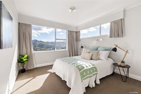 Photo of property in 11 Edgeware Road, Wilton, Wellington, 6012