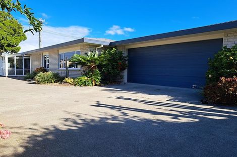 Photo of property in 148 Tukapa Street, Westown, New Plymouth, 4310