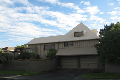 Photo of property in 4 Jervois Street, New Brighton, Christchurch, 8061