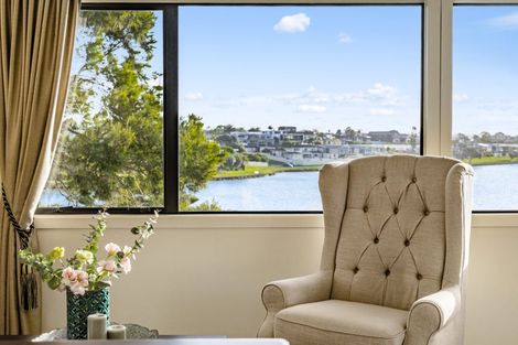 Photo of property in 38 Venus Place, Half Moon Bay, Auckland, 2012