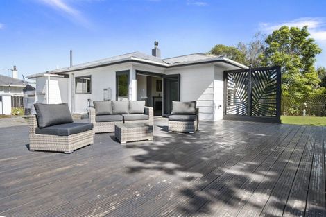 Photo of property in 22 Ward Street, Bulls, 4818