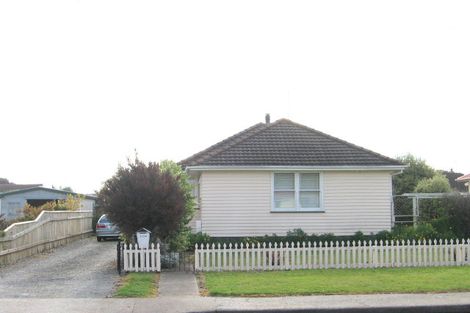 Photo of property in 1104 Jellicoe Street, Mayfair, Hastings, 4122