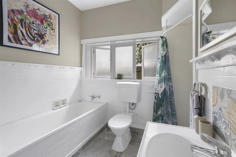 Photo of property in 22 Aylmer Street, Somerfield, Christchurch, 8024