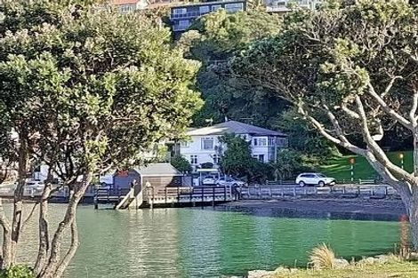 Photo of property in 406 Evans Bay Parade, Hataitai, Wellington, 6021