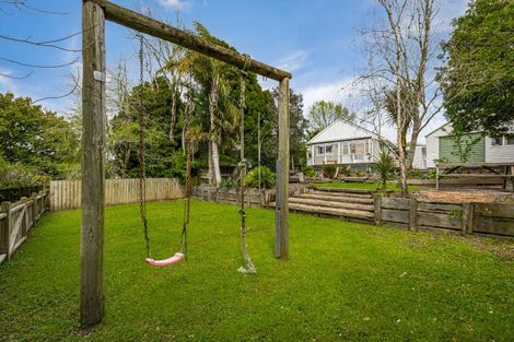 Photo of property in 6 Cane Road, Waimauku, 0812