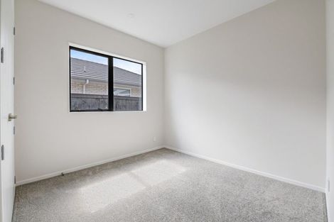 Photo of property in 12 Kanono Way, Helensville, 0800