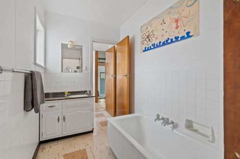 Photo of property in 89 Hatea Drive, Regent, Whangarei, 0112