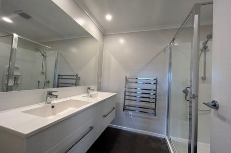 Photo of property in 7 Koreke Close, Kenepuru, Porirua, 5022