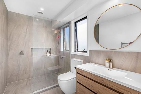 Photo of property in 55a Torino Street, Point England, Auckland, 1072