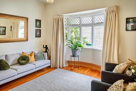 Photo of property in 1 Mcfarlane Street, Mount Victoria, Wellington, 6011