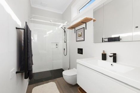 Photo of property in 23 Aurora Street, Petone, Lower Hutt, 5012