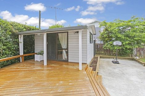 Photo of property in 132 Coxhead Road, Wattle Downs, Auckland, 2103