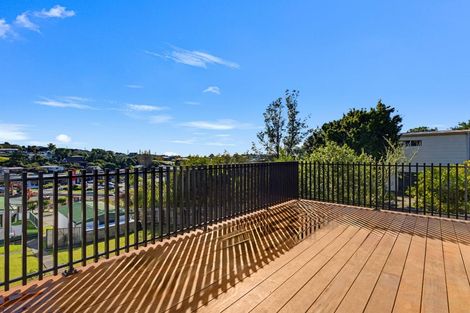 Photo of property in 8a Cedar Terrace, Stanmore Bay, Whangaparaoa, 0932