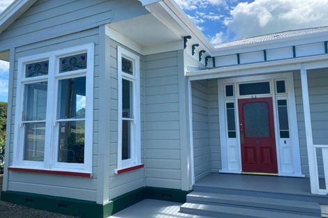 Photo of property in 20 Cambridge Street, Patea, 4520